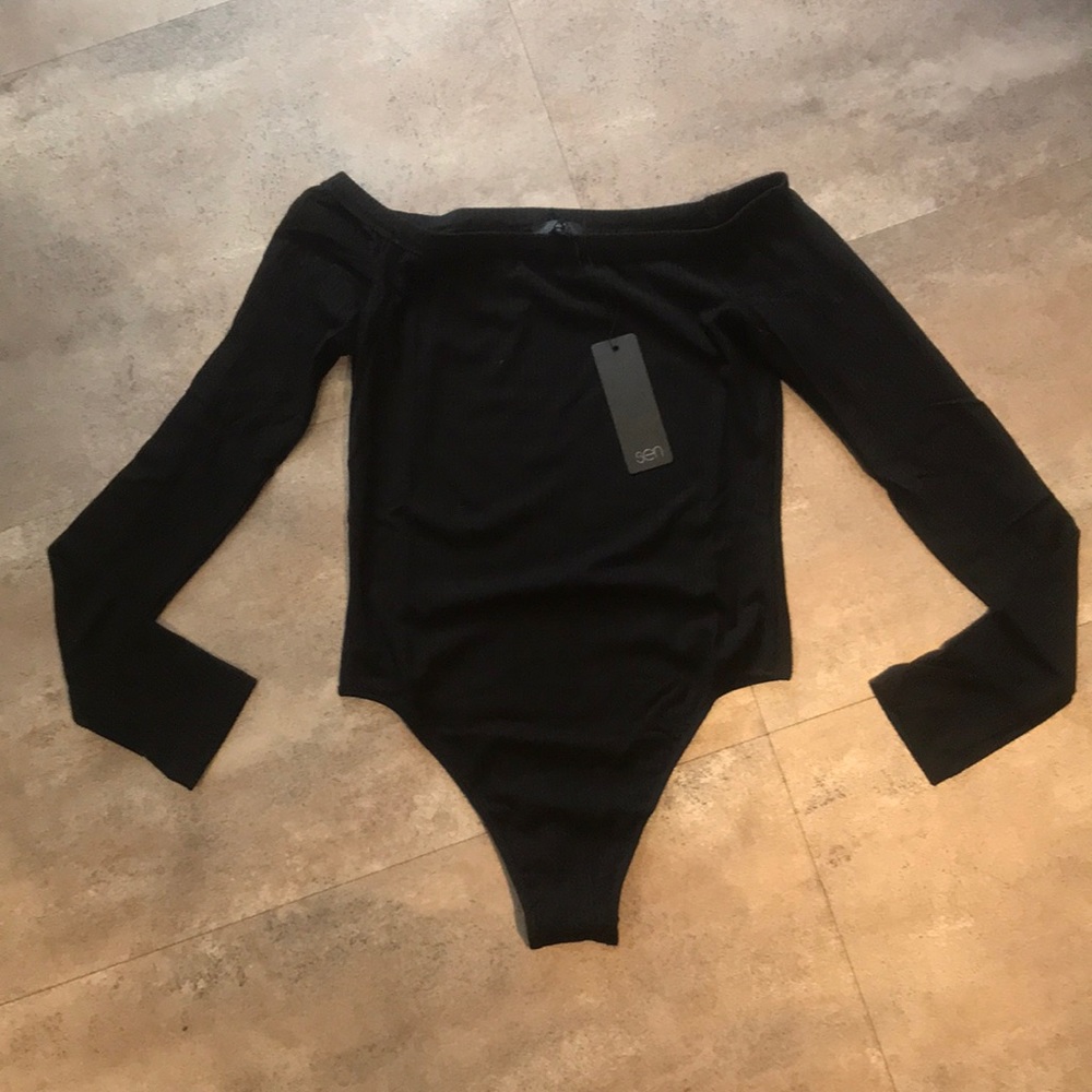 SEN Ari Bodysuit (BRAND NEW)